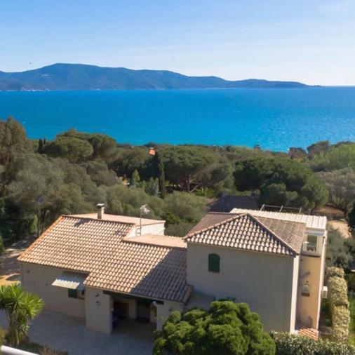 Chez Jean Claude La Villa Des Amis Олмето Екстериор снимка