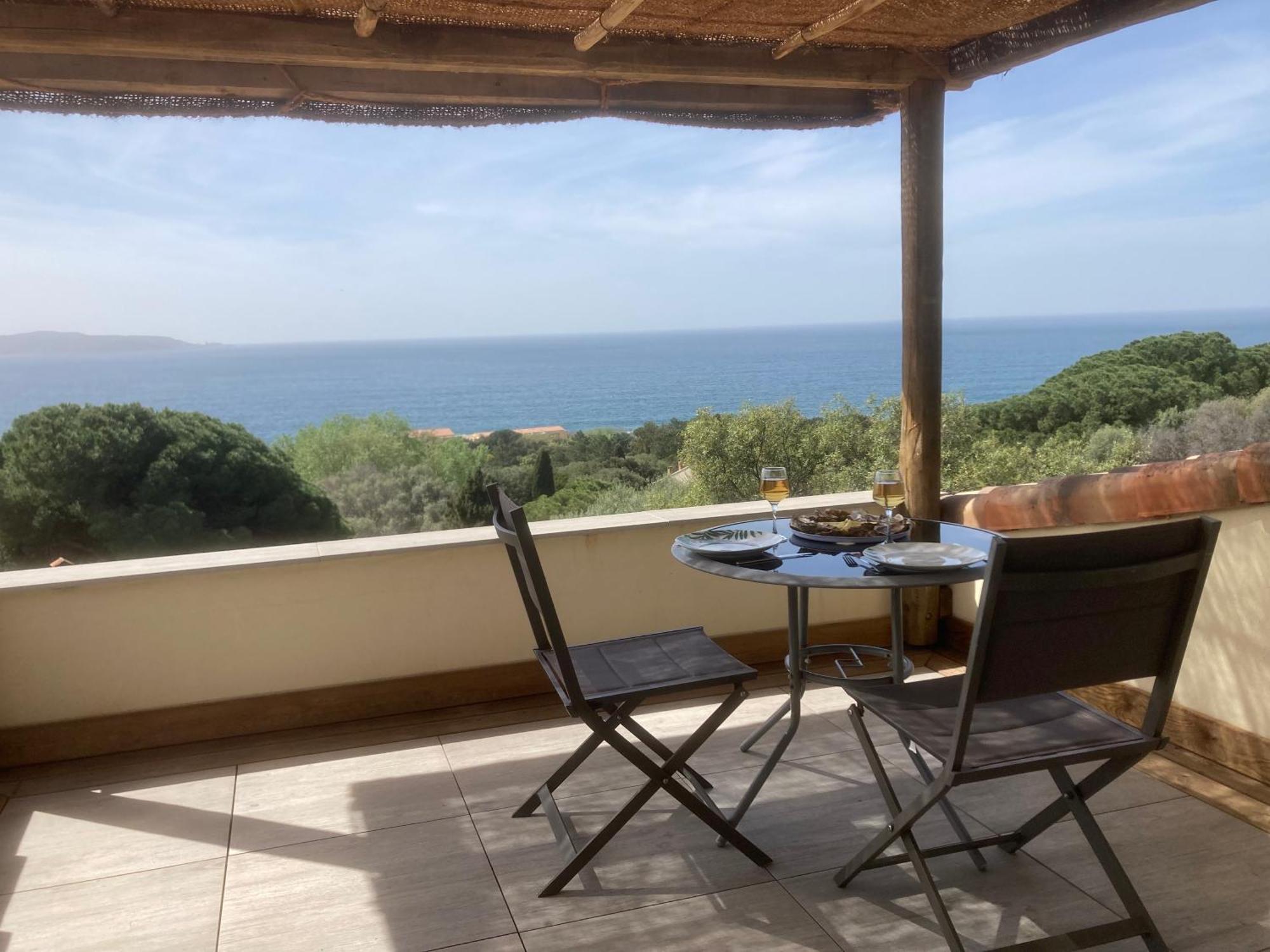 Chez Jean Claude La Villa Des Amis Олмето Екстериор снимка